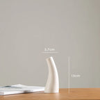 Modern White Ceramic Vases Chinese Style Simple Designed Pottery And Porcelain Vases For Artificial Flowers Decorative Figurines