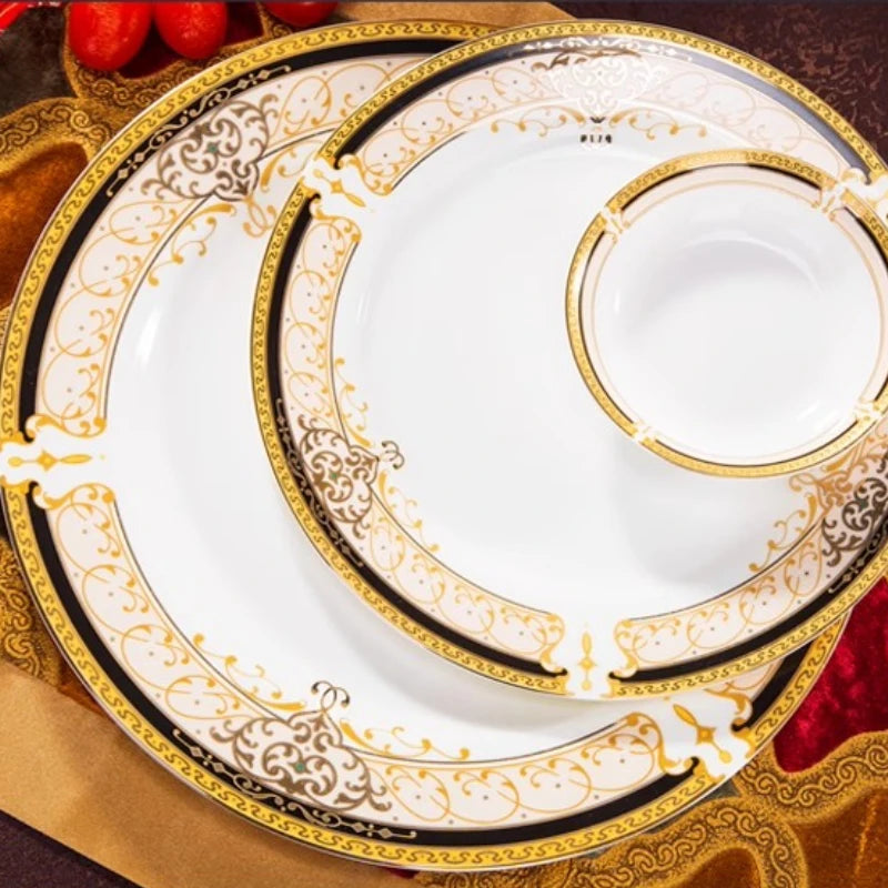 Luxury Ceramic Modern Dinnerware Set Microwaveable Gold Elegant European Style Wedding Dinnerware Party Hotel Vaisselle Gift
