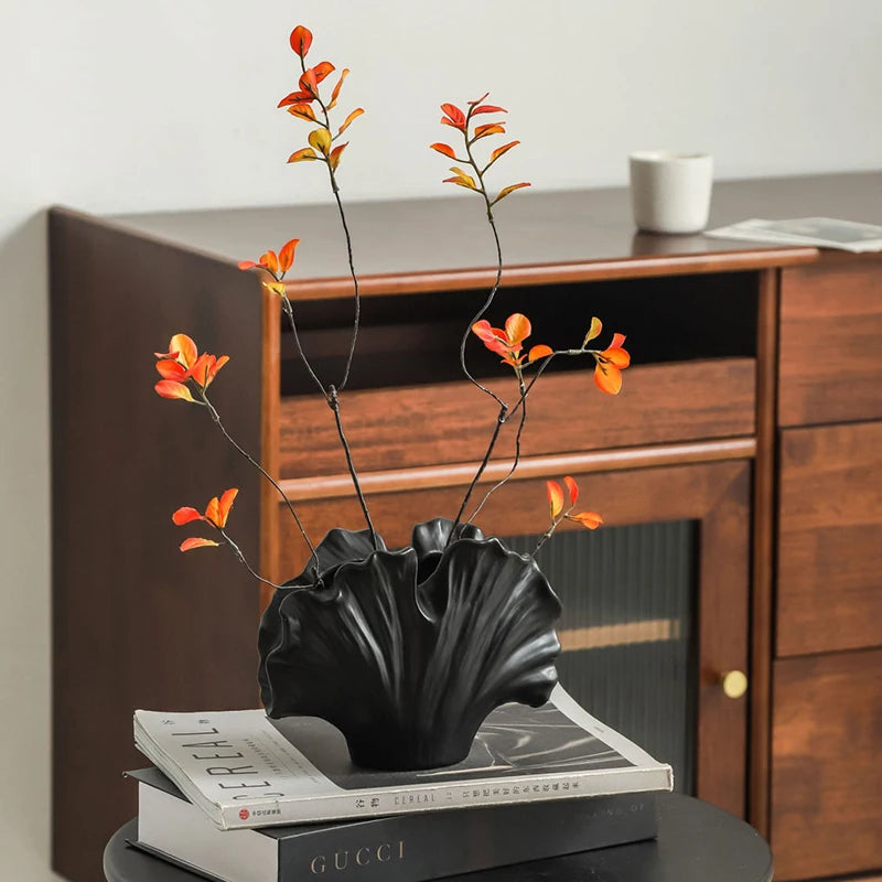 Pottery Vases Aesthetic Decorative Flower Bottle Modern Interior Luxury Dining Table Center Vase Bedroom Vase for Dried Flowers