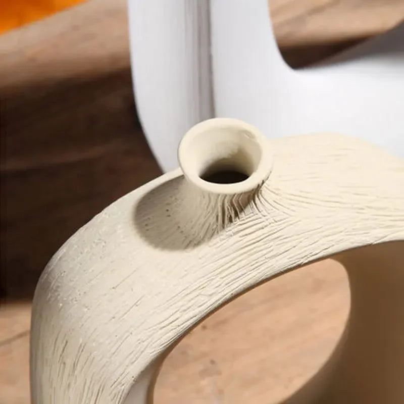 Classic Ceramic Vase Home Decor Art Crafts Decoration Contracted Porcelain Flower Pot Creative Desktop Figurines