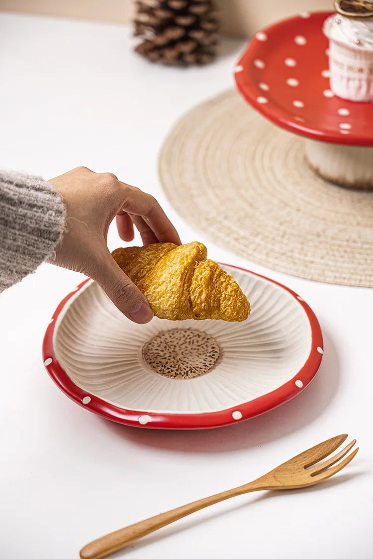 Red Mushroom ceramic Coffee Mug Dinner Plates Noodle Bowls Salad Bowls Teapot Cakepan Afternoon Tea Party Gift for Girl