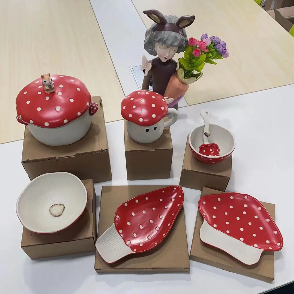 Red Mushroom ceramic Coffee Mug Dinner Plates Noodle Bowls Salad Bowls Teapot Cakepan Afternoon Tea Party Gift for Girl