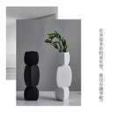 Modern minimalist vase decoration home Flower Arrangement Living Room Flowerpot Nordic minimalist decor black vase Art Ornaments