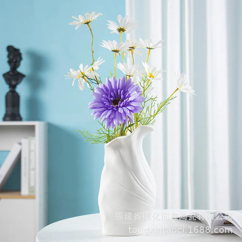 Modern Ceramic Vase French Minimalist Nordic Decoration Wazony Vintage Ornaments Room Desk Decoration Home